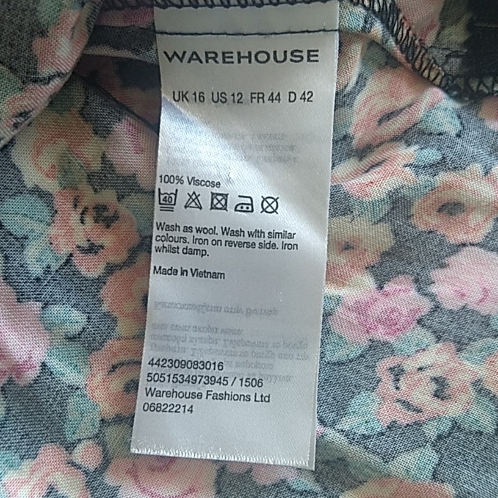 Rose print top - Picture 4 of 4